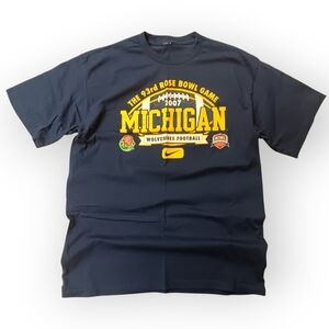 Nike Michigan Wolverines 93rd Rose Bowl  Navy T-Shirt Size M "Cut Tag"